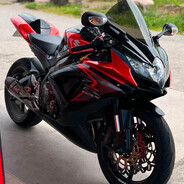 Gsx-R750 Enjoyer Steam avatar