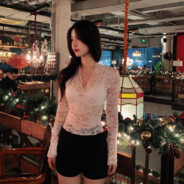 特鲁看住小玉老娘拉个大电