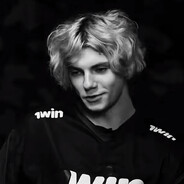 depre??ed Gyrin04ka <3