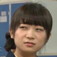 住在山上的山下