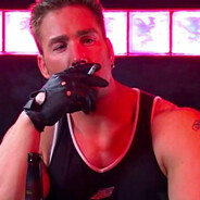 Билли Прилюдно