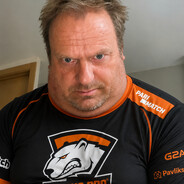 142kg137cm11yo