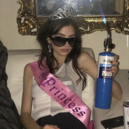 狐狸吃鱼不吐皮