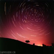 没事河道走两步