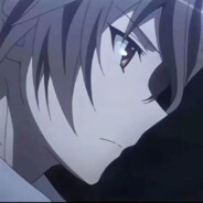 我把玫瑰藏在身后，也