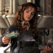 你怎么一碰就湿