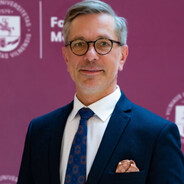 Dzidzio Вихідний