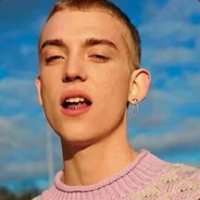 长街上的糜七少年