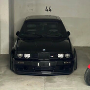 911