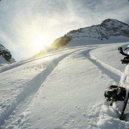 悄悄的进村 打枪的不要