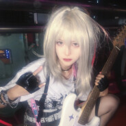 风韵犹存的人妻