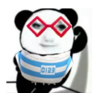 眉头一皱退至队友身后