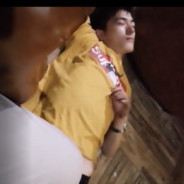 打架少个人，舔包多双手