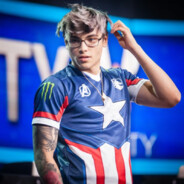 满船清梦压星河