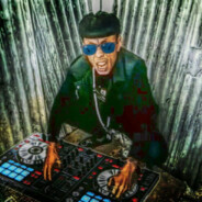 往那一蹲没出息