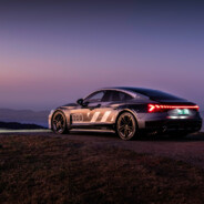 九块腹肌谌教授