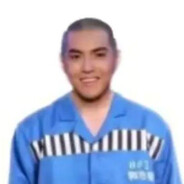 二十二岁偷情被抓失足摔下二十二楼