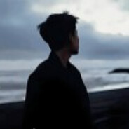 她说嘴里的是头发