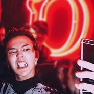 我还纳闷呢  为啥头也不