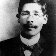 他们玩变态的不关我的事