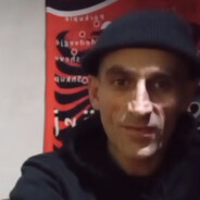 A i keni mar Parashutat? - steam id 76561199451912528