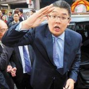 兩握一出頭
