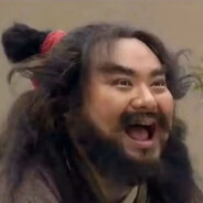 鼻子顶豆舌头翻肉