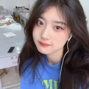 双眸望月牵红绳，人在晴岚烟阁中