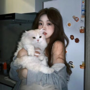 一女大學生輪流被九名