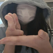 醉后不知天在水，满船清梦压星河