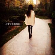 我就动动你别喊