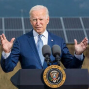 骑老奶奶过马路