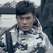 废物四人组曾小贤