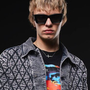 я лизал пезду в 2023