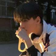 锦城花落多可贵