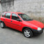 Corsa vermelho