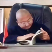 扶老奶奶闯红灯