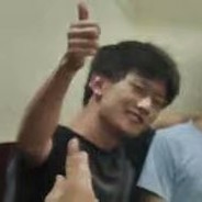 你怎么穿着品如的衣服.