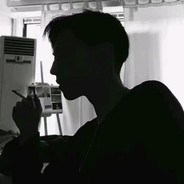 兄弟你牛子露了