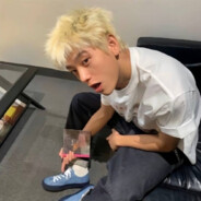 46岁上山抓鸡炖鸡公煲