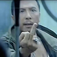 兄弟这里有人坐了