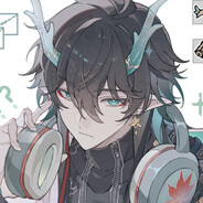 啃一口蛋黄月饼