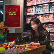 夏风拂过处 智涵落心头