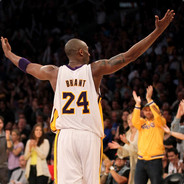 抽烟的柔情少年