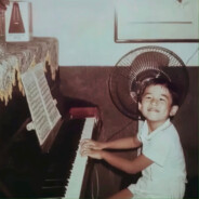 你干嘛哈哈哎呦