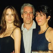 засовываю пальчи