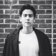 扶你一把是兄弟，扶你几把是男铜