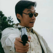 八旬老太挥不动枪