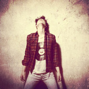 需要一杯快乐水续命