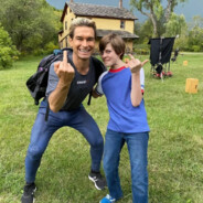 我鸡哥怎么你了W